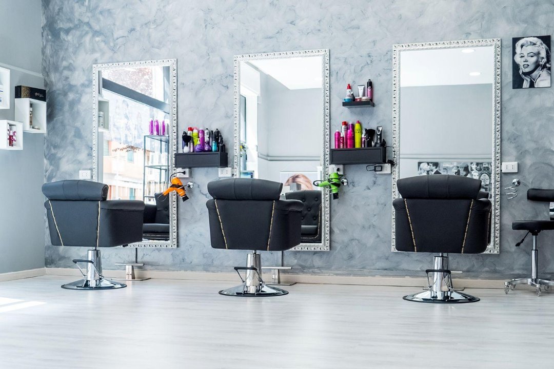 VYStyle Parrucchieri, Colli Albani, Roma