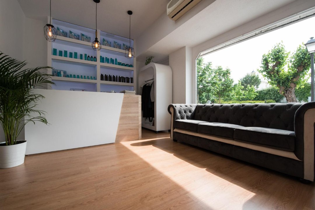 Salón Essencia, Casco Antiguo, Comunidad de Madrid