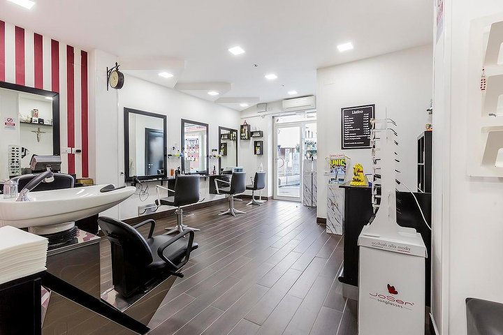 Silvestri Barber - Barbier Casavatore - Photo de couverture - OneBooking