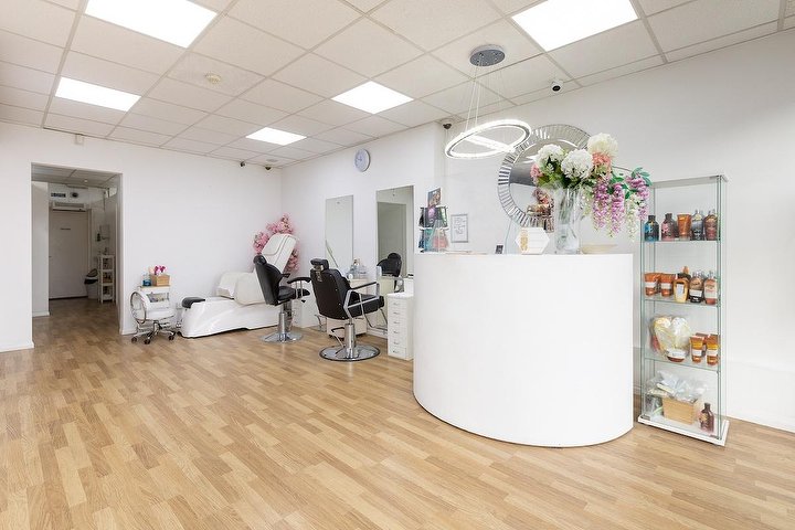 Tantastic | Beauty Salon in Enfield Highway, London - Treatwell