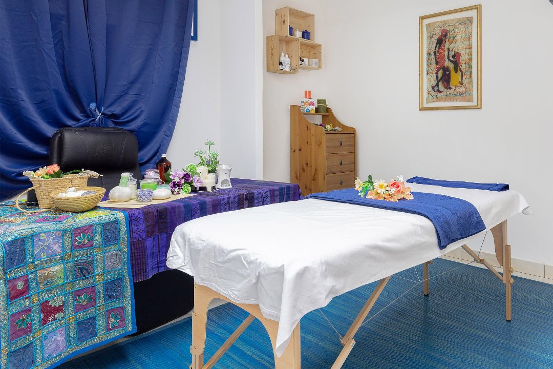 Patrizia Fort Naturopata, Piazzale Selinunte, Milano