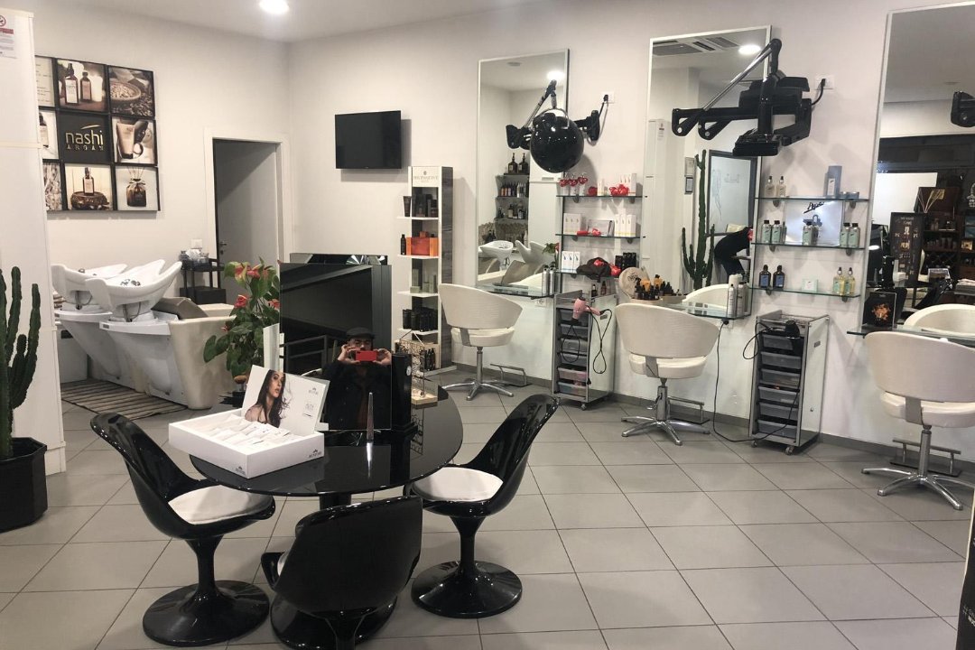 Brivido Lei, Rimini