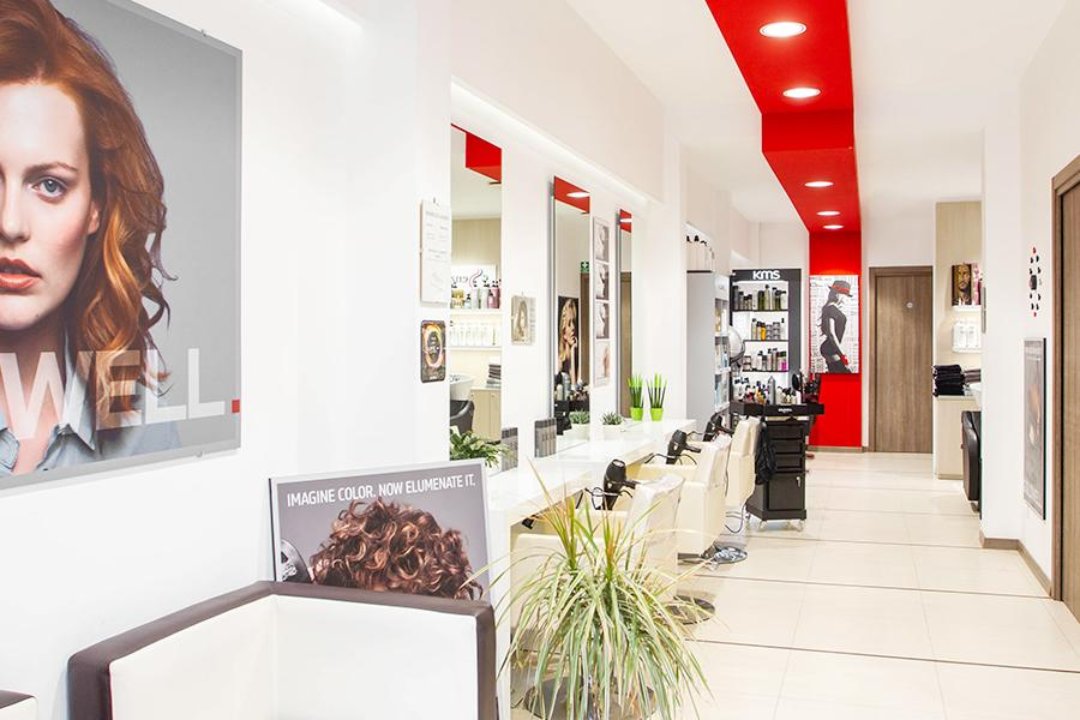 Essenza Hair Stylist , Puglia