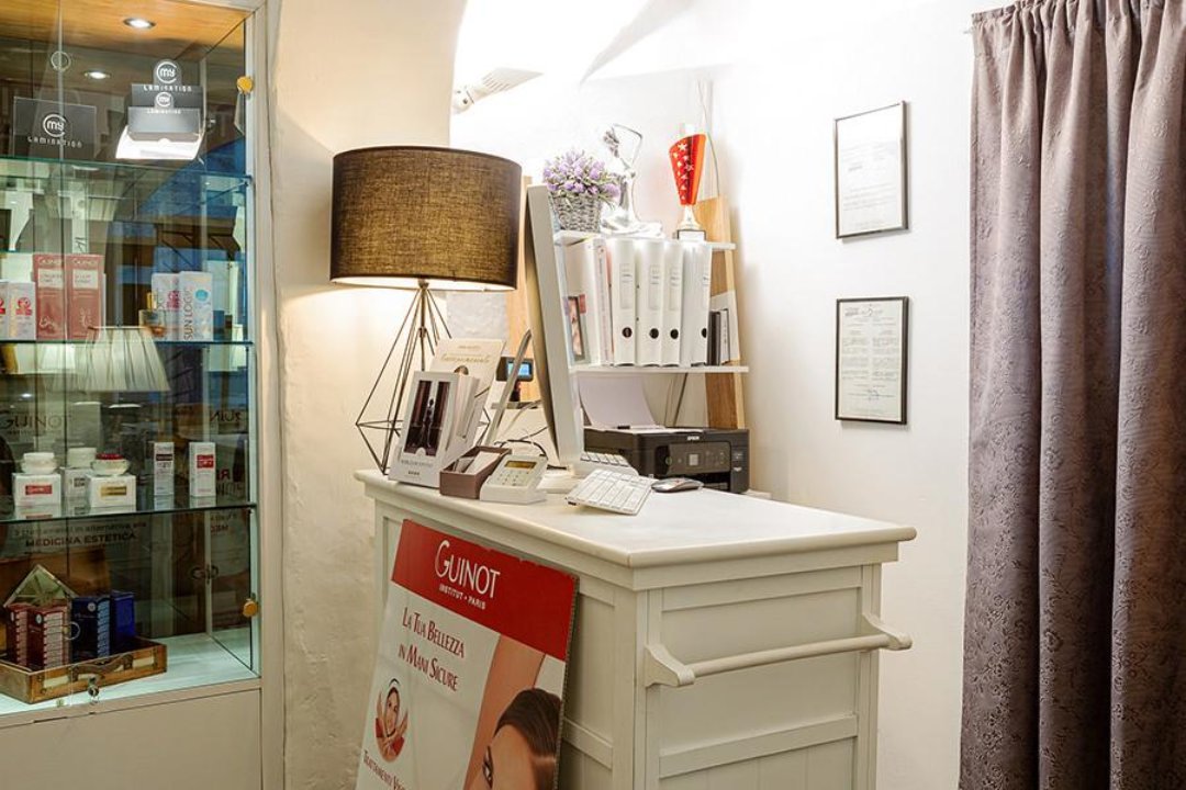 Noblesse Estetique, Bolzano-Bozen, Trentino Alto Adige