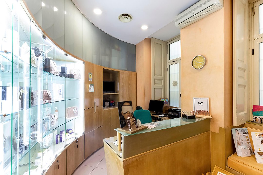 Istituto di Bellezza Ottaviano, Mergellina, Napoli