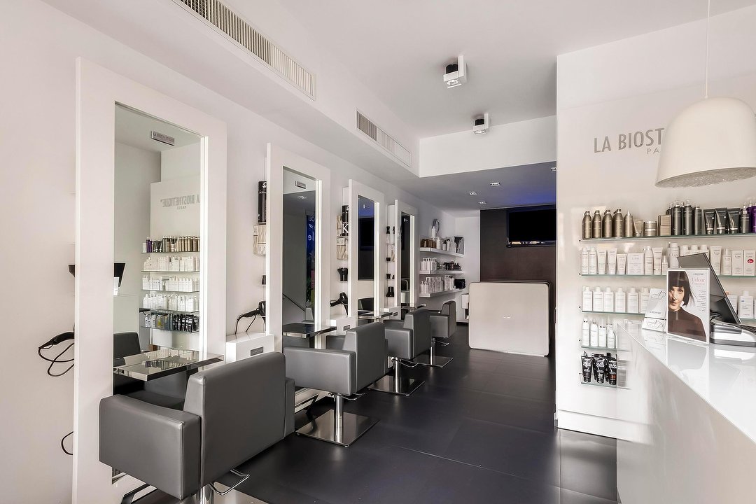 APtotalbeauty by Angelo Minopoli, Vomero, Napoli