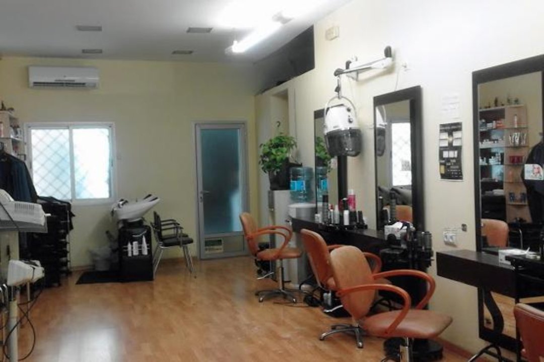 Peluquería Tina, Pubilla Cases, Provincia de Barcelona