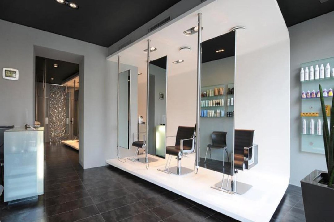 Stefano e Claudia Hairdressing , San Polo - Central North, Venezia