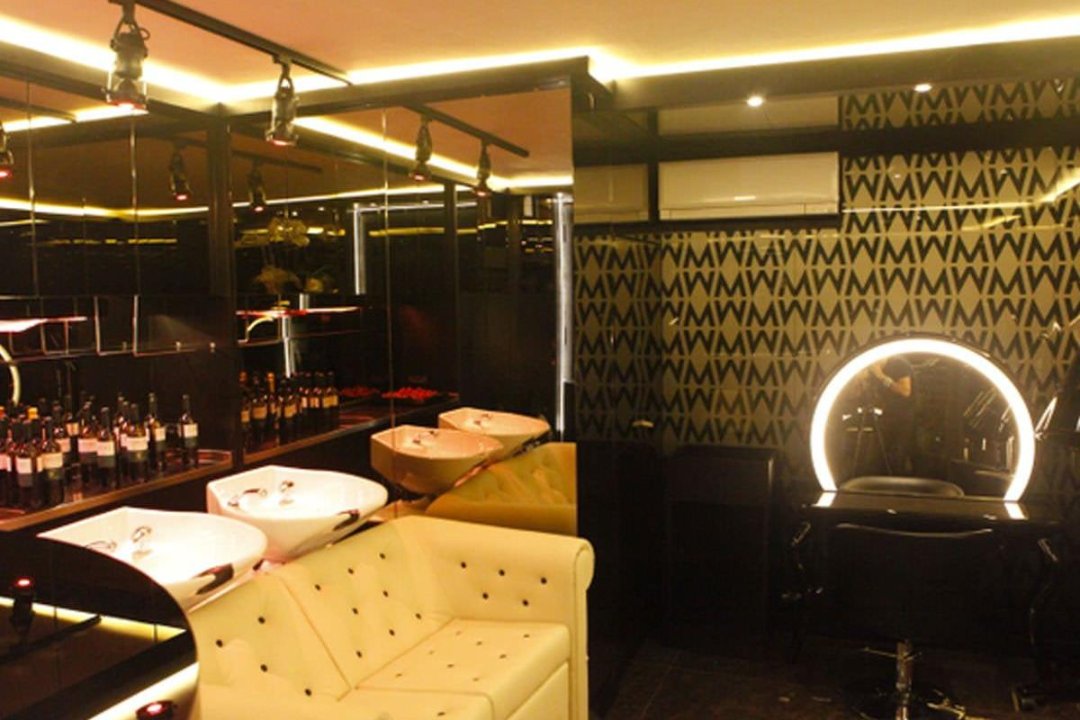 Hair Boutique Maison Mamì, Forte Dei Marmi, Toscana