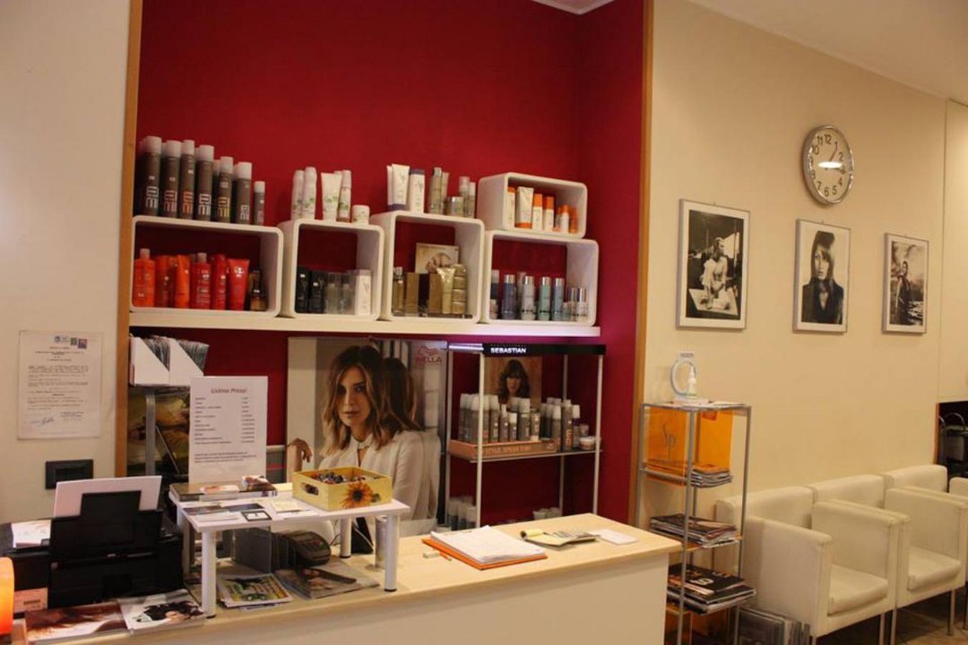 Franco Senise Linea Moda Capelli, San Remo, Liguria