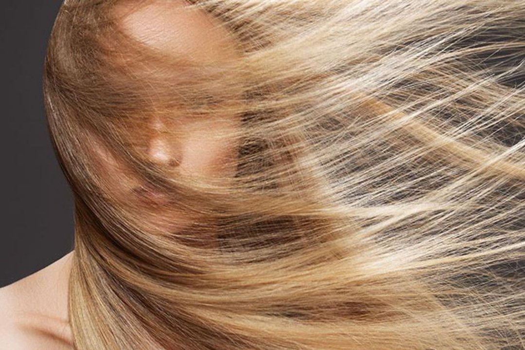 Total Hair - Pineta Sacchetti Gemelli, Pineto, Roma