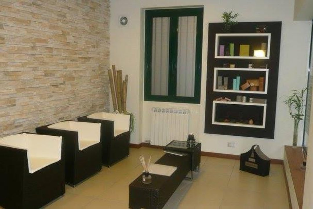 Eleonora Vita & Benessere, Lombardia