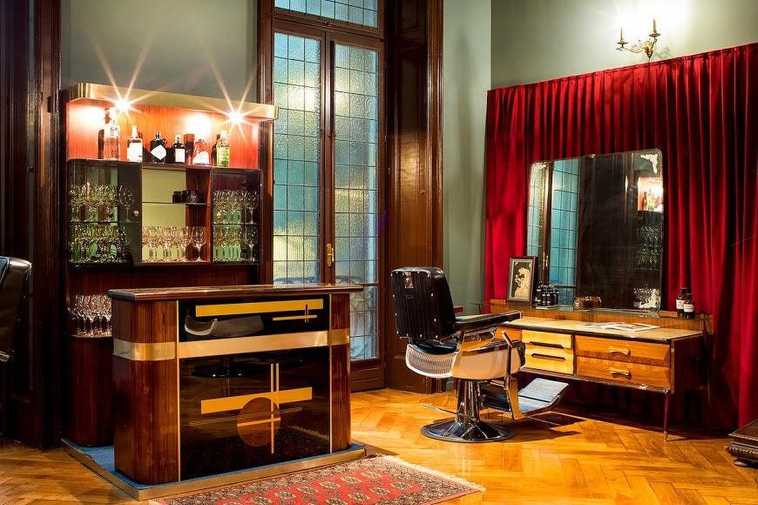 Gum Salon, Ticinese, Milano