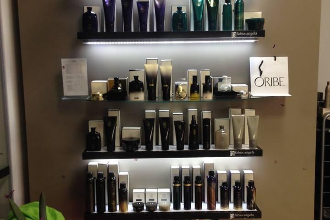 Fabio e Angela Parrucchieri, Pegli, Genova