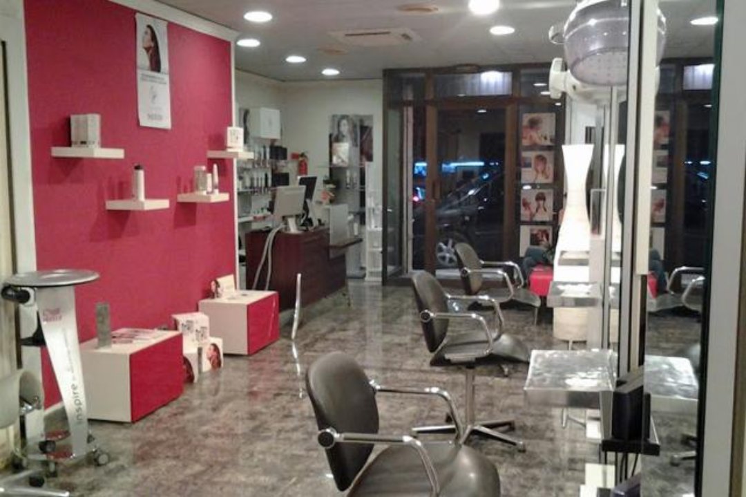 Loan Estilista, Pubilla Cases, Provincia de Barcelona
