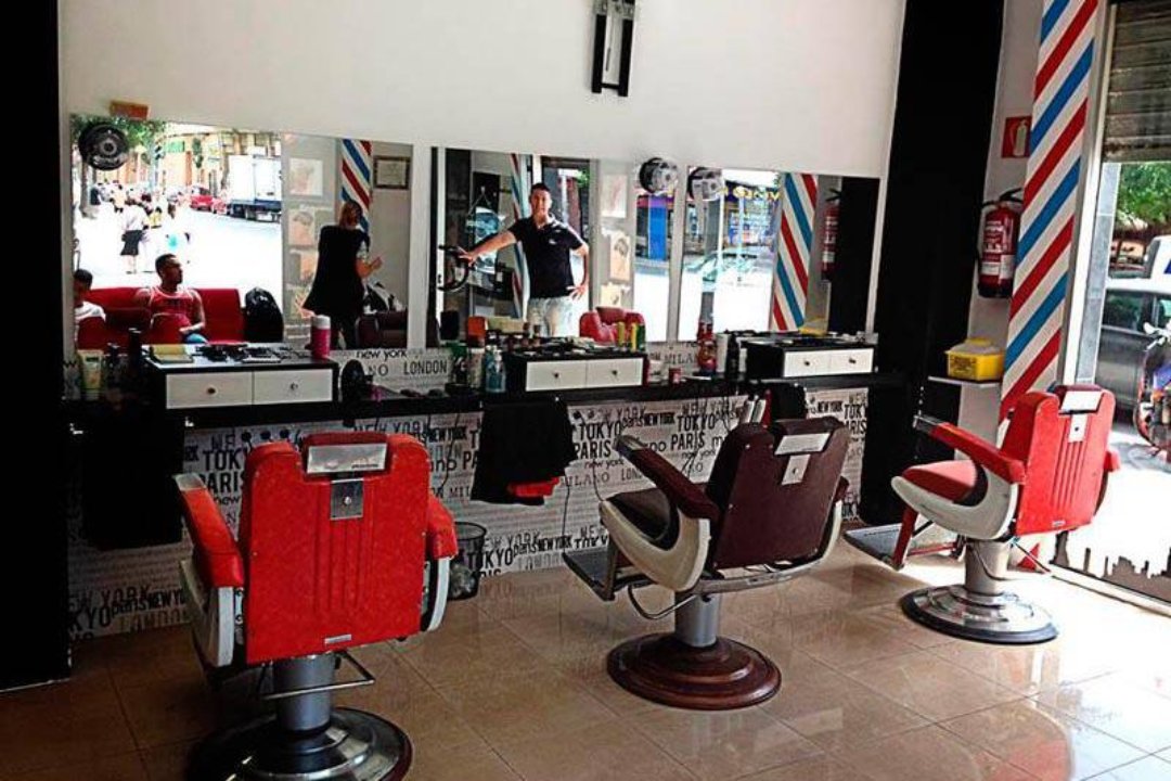 Hall Star Barber Shop, En Corts, Valencia