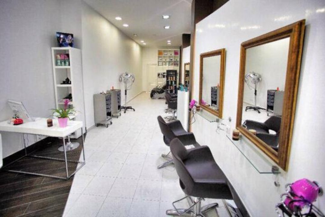 Lucho Delgado, Abando, Bilbao