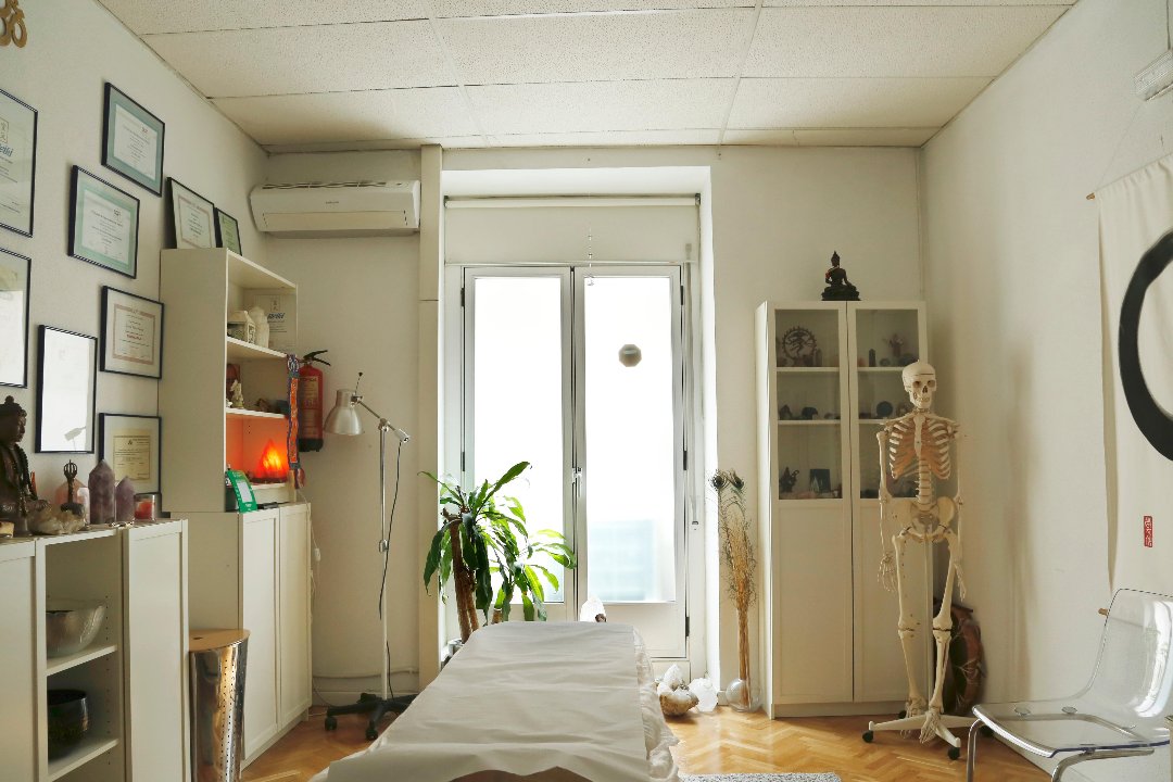 Alborada En Buenas Manos, Sol, Madrid