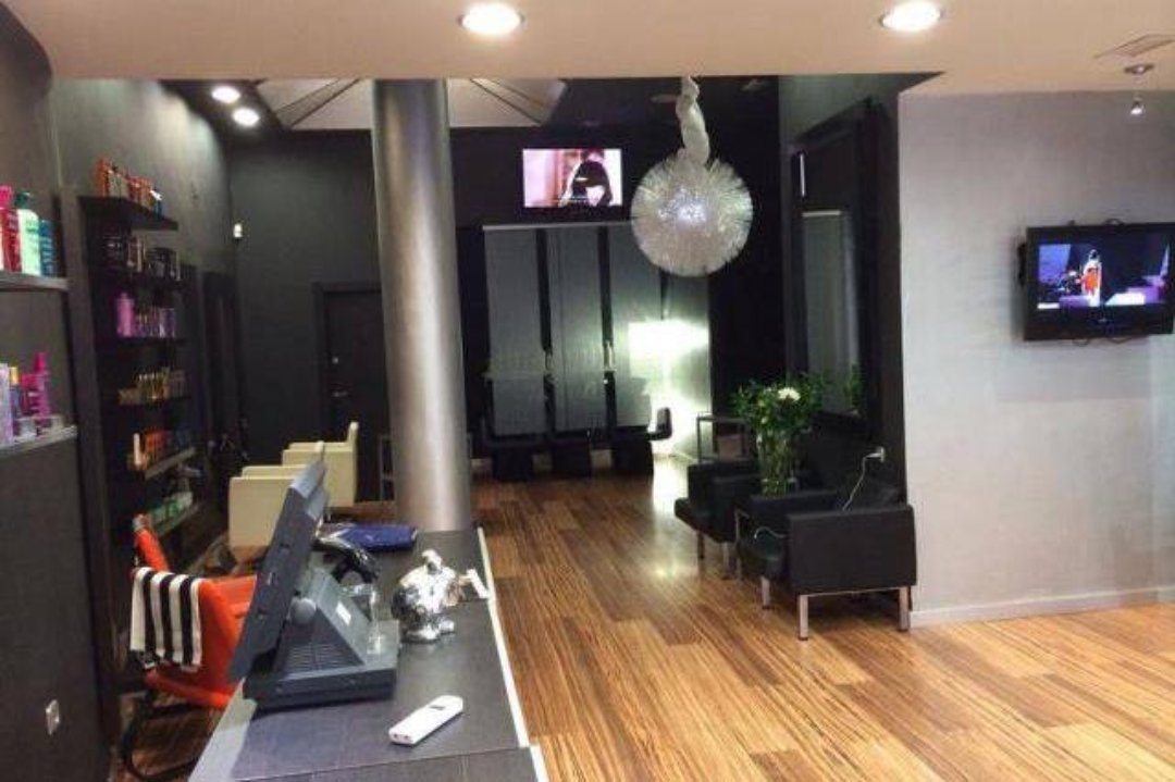 Estilistas 842, Figares, Granada