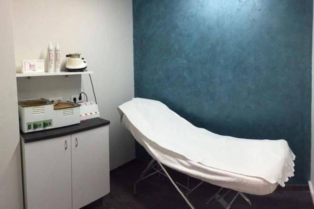 Posat wapa Estética, el Baix Guinardó, Barcelona