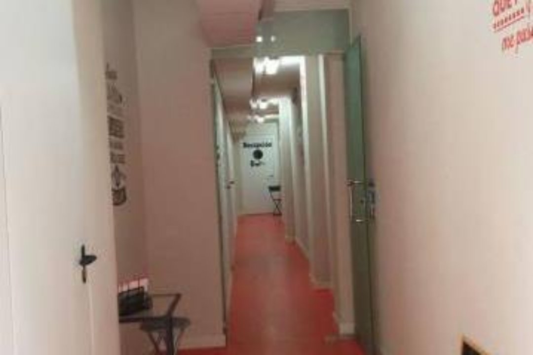 Artesants, Sants, Barcelona