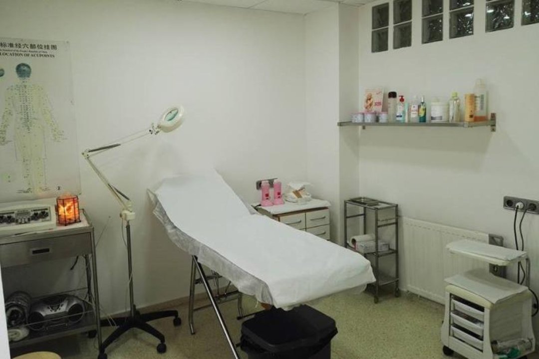 Mari Escalante, Sant Martí de Provençals, Barcelona