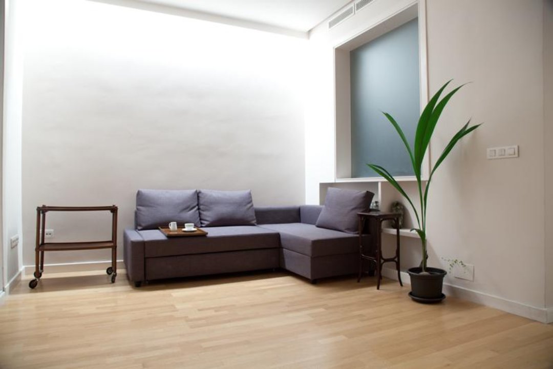 Kinuan, Justicia, Madrid