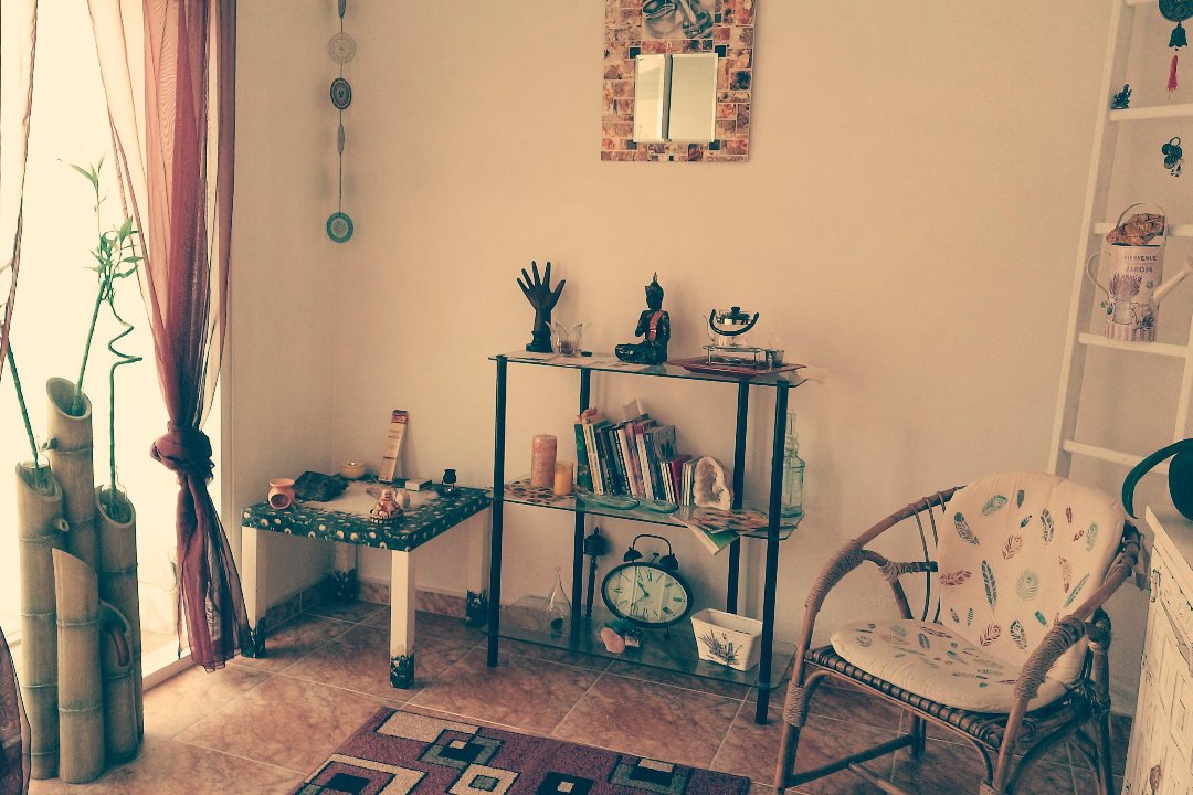 Esperanza Villena Quiromasajista, San Gabriel, Alicante