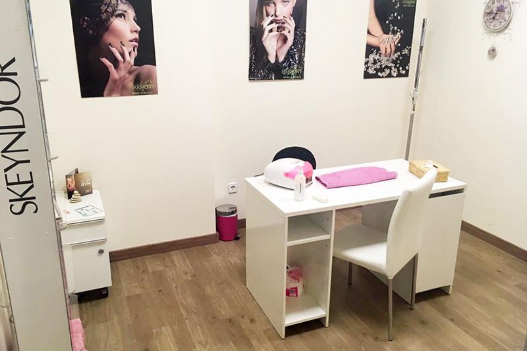 Cristel Adam, La Gran Via, Valencia