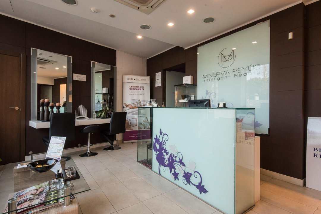 MINERVA PEYÚS Intelligent Beauty, Canillas, Madrid