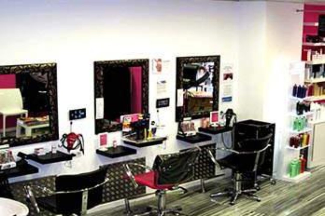 Antes Muerta K Sencilla, Arrabal, Zaragoza