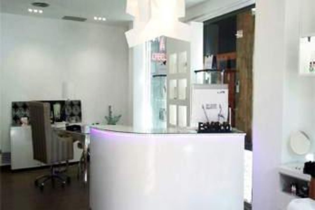 Beauty Center Toni Pastor, Pla del Remei, Valencia