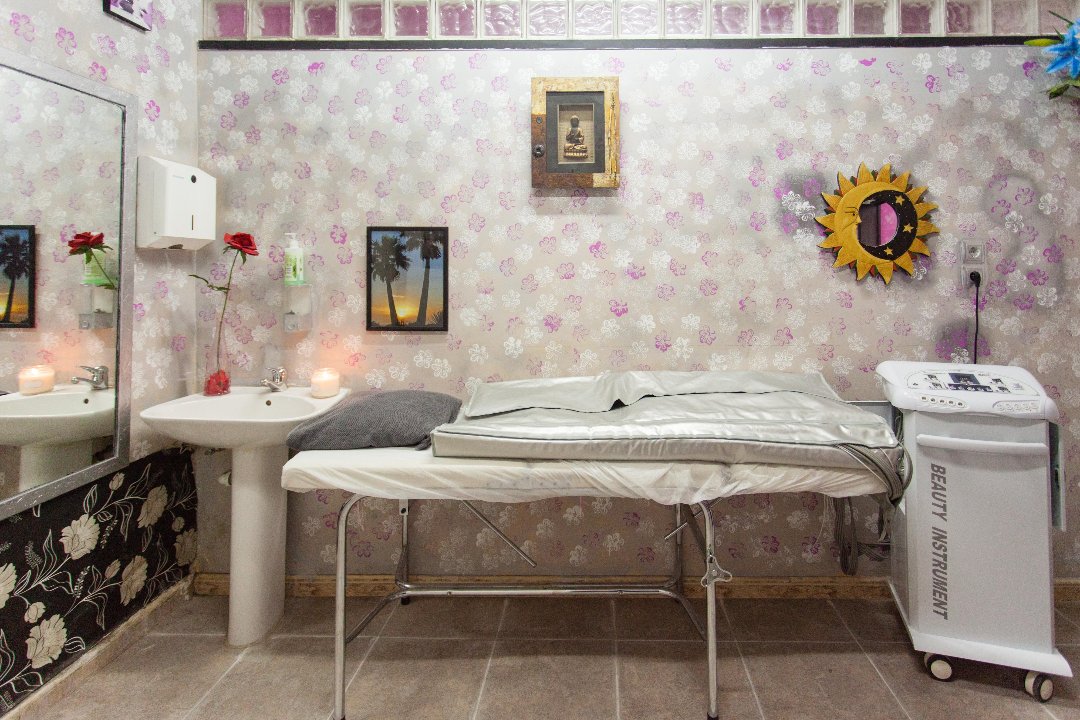 Xpray Estilistas, Distrito IV, Comunidad de Madrid