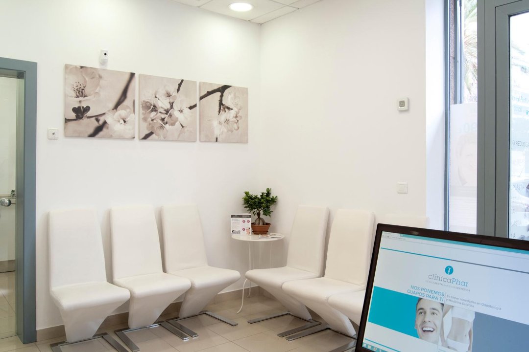 Clinica Phar, La Guineueta, Barcelona