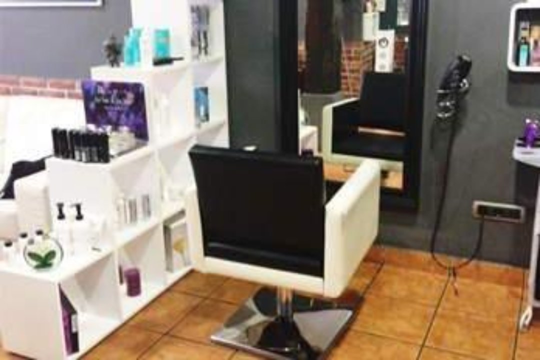 SHEcrets Estilistas, Santurtzi, Área metropolitana de Bilbao