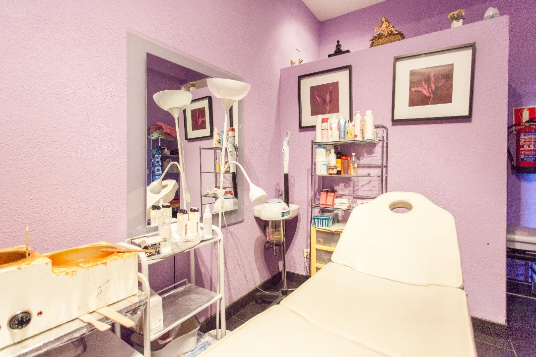 Colores, Valdezarza, Madrid