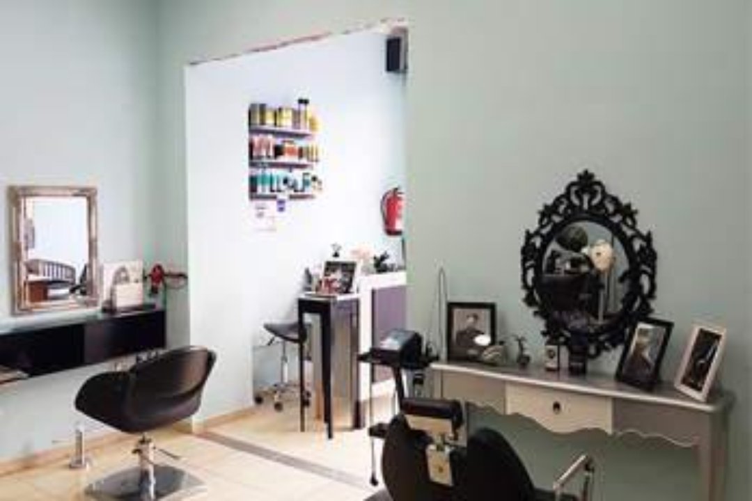 Aché Peluquería y Estética, El Ejido, Provincia de Almería