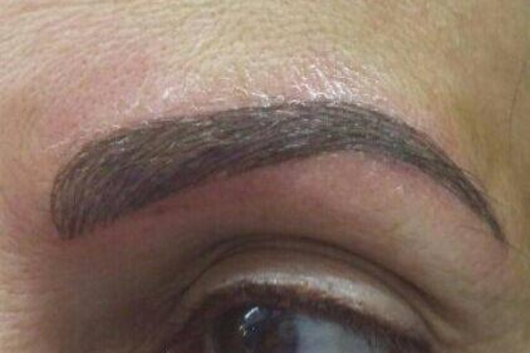 Sihana Lael, Brunete