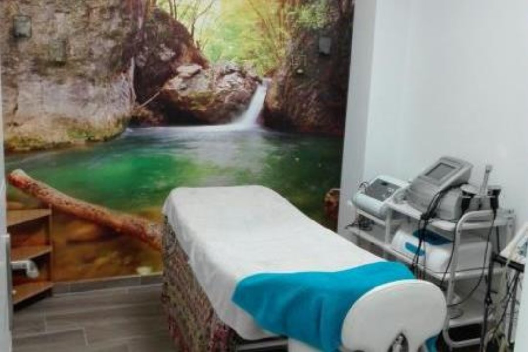 Estética & Spa Machuca, Carretera de Cádiz, Málaga