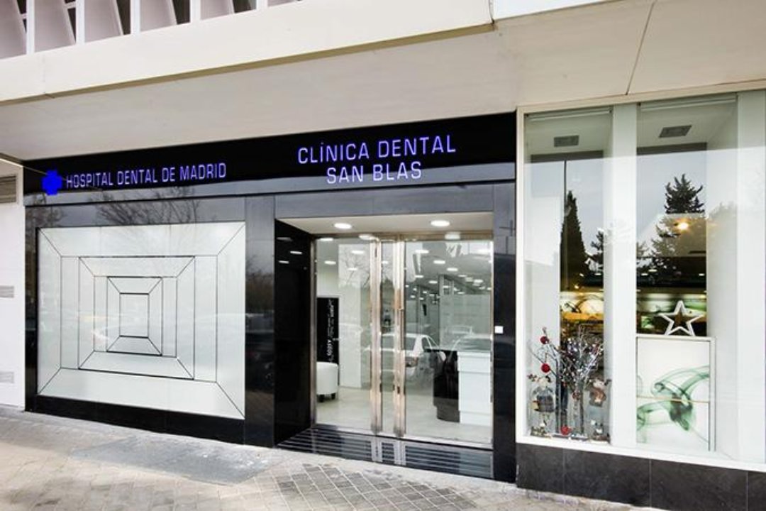Hospital Dental Clínica de San Blas, Hellín, Madrid