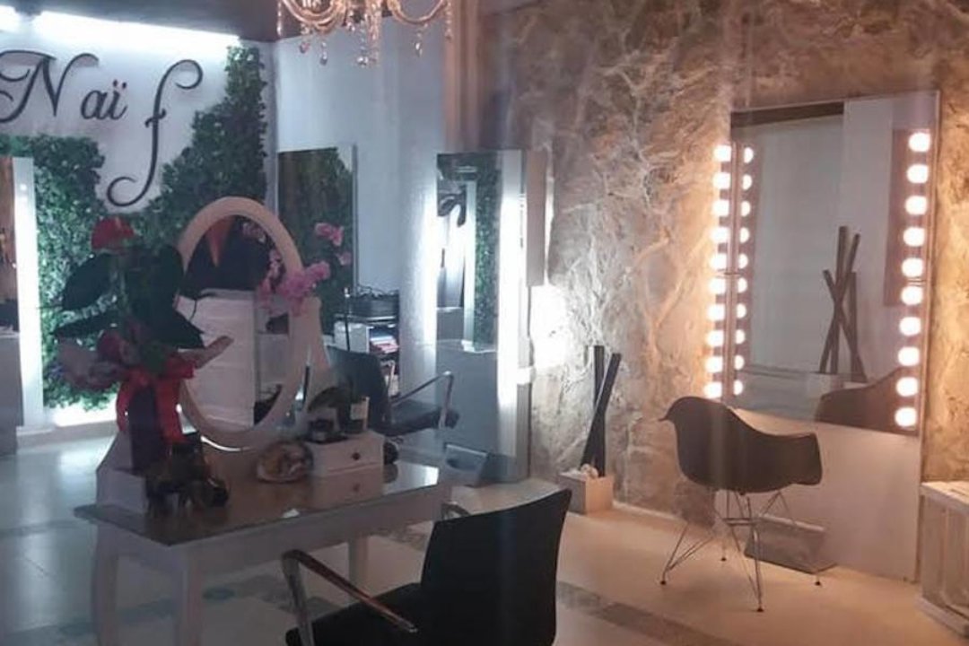 Naif Estilistas, Actur, Zaragoza