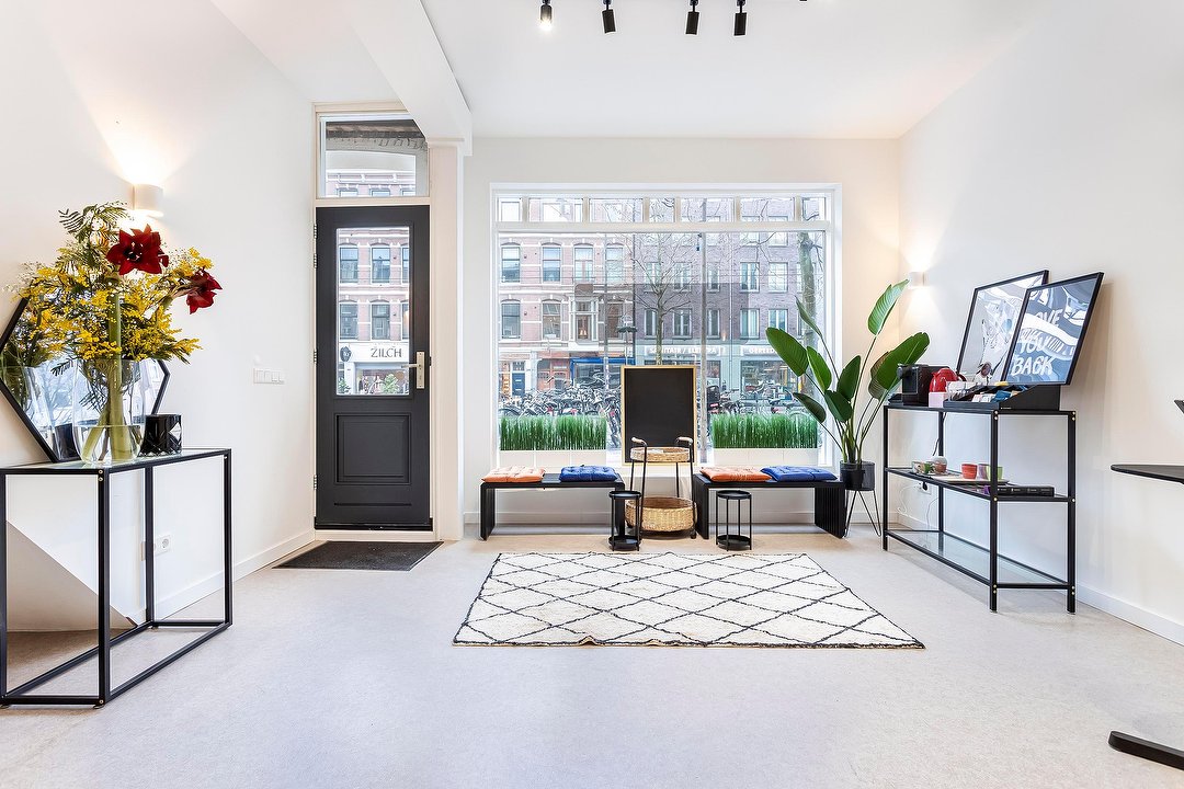 Endorphine Nails and Beauty Amsterdam Nagelstudio in Amsterdam