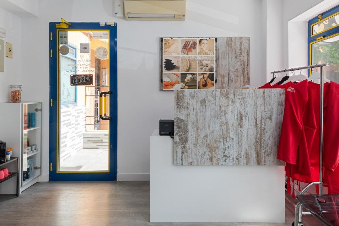 Donde Jess, Ambroz, Madrid