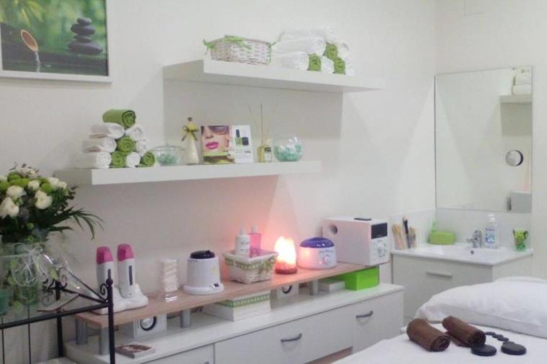 Essencials, Malilla, Valencia