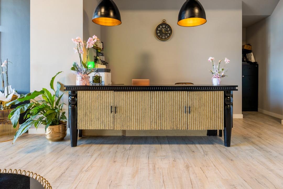 Isana VIP, Comunidad de Valencia