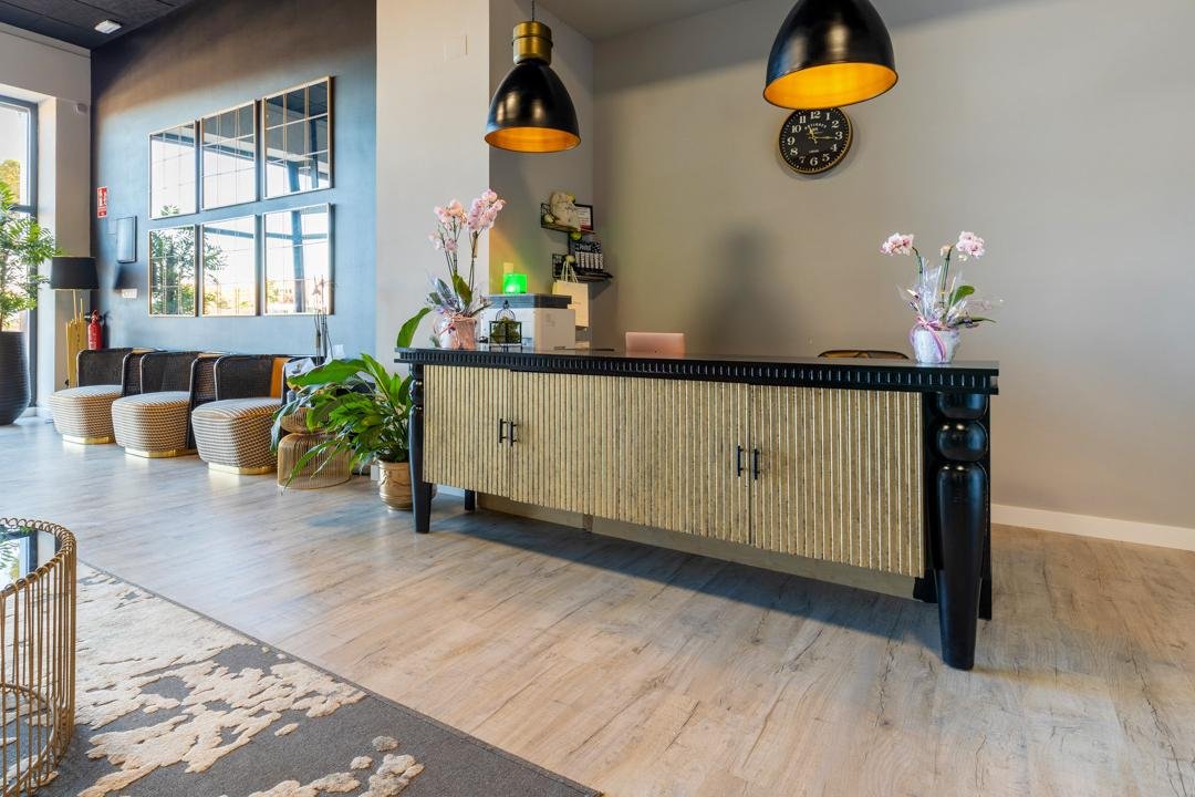 Isana VIP, Comunidad de Valencia