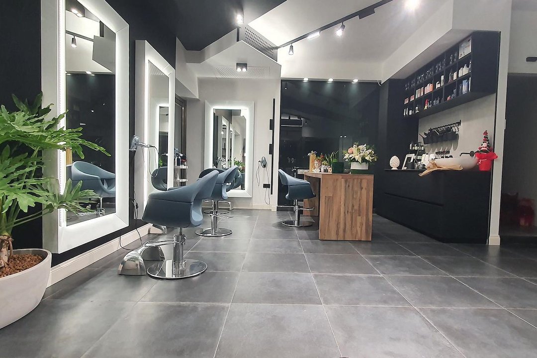 Hair Glamour Di Teresa Carmen Corso, Vibo Valentia, Calabria