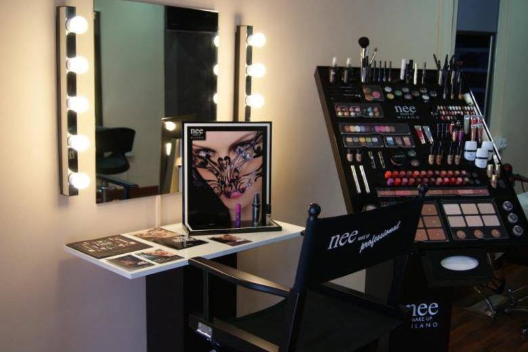 HAIR CULTURE Peluquería y Estética, Penya-roja, Valencia