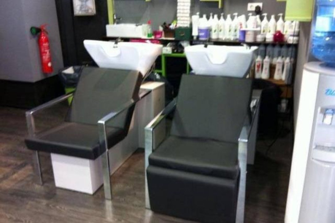 DFperruquers, Vilapicina i la Torre Llobeta, Barcelona