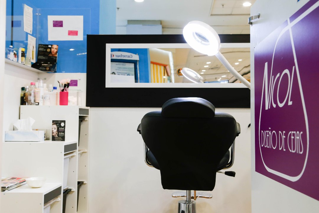 Diseño de cejas By Nicol, Getafe, Comunidad de Madrid